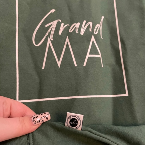 AshCo Grandma Crew - Picture 2 of 4